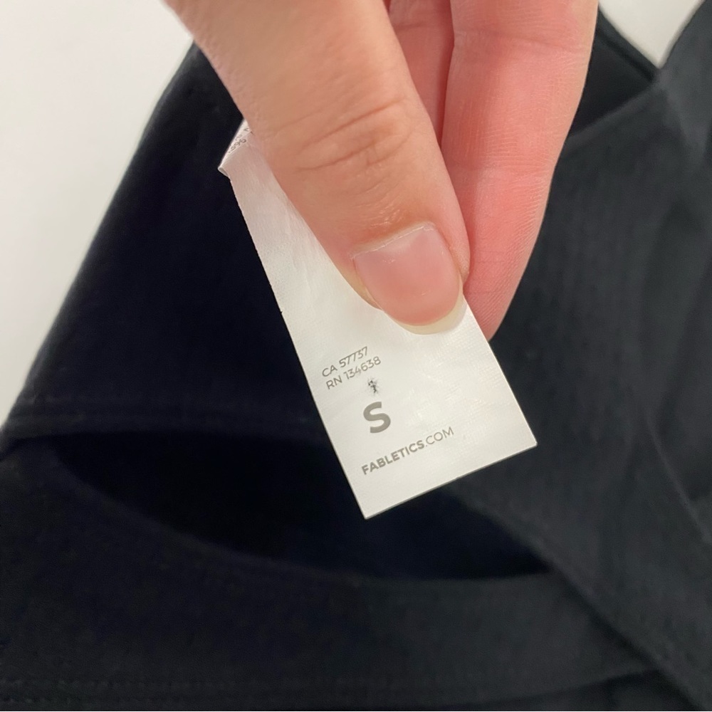 Fabletics Black Racerback Sports Bra - Picture 4 of 4